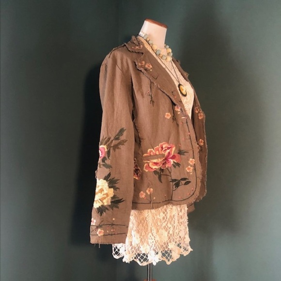 Paparazzi embroidered jacket - Picture 3 of 6